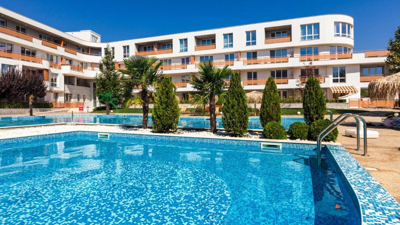 בורגאס Las Brisas Garden Apartment מראה חיצוני תמונה